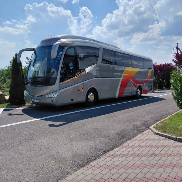Inchirieri autocare prin agentia Royal Trip din Bucuresti & ilfov
