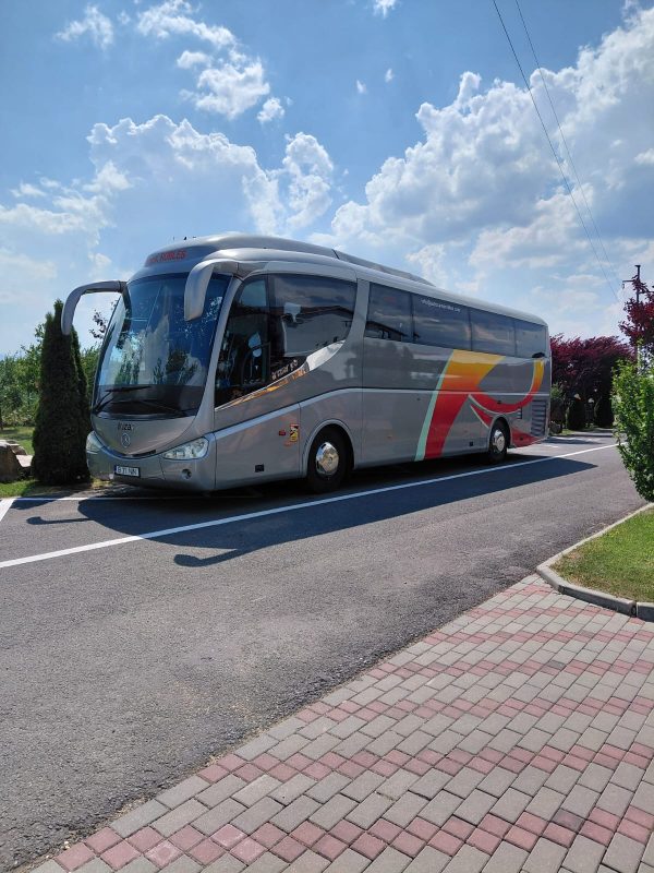 Inchirieri autocare prin agentia Royal Trip din Bucuresti & ilfov